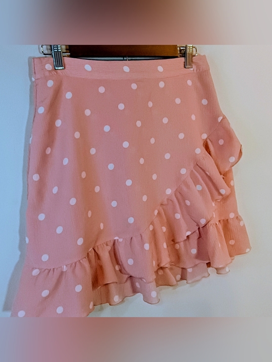 LC Lauren Conrad Dresses & Skirts - Lauren Conrad Polka Dot Ruffle Mini Skirt - Pink Women's Size M